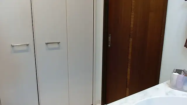  Ema ch online show from 04.25.26