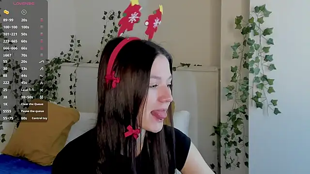 ChillGato online show from 12.15.25