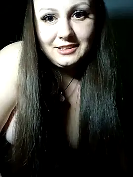 Pyshecka online show from 10.13.25