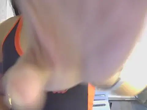 Snapshot of kettie_ chatting on 01.17.26 kettie online show from 01.17.26