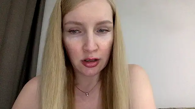 Snapshot of Neralith chatting on 06.19.26 Neralith online show from 06.19.26