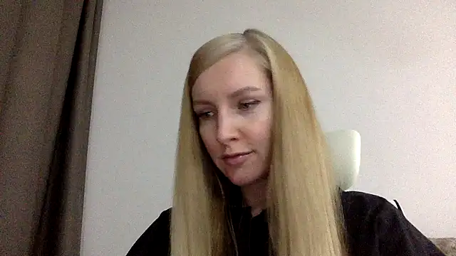 Snapshot of Neralith chatting on 06.22.26 Neralith online show from 06.22.26