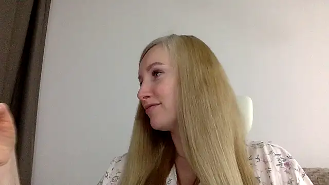 Snapshot of Neralith chatting on 06.28.26 Neralith online show from 06.28.26