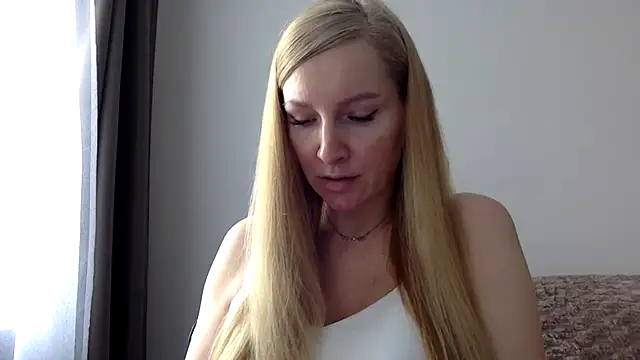 Snapshot of Neralith chatting on 07.14.26 Neralith online show from 07.14.26