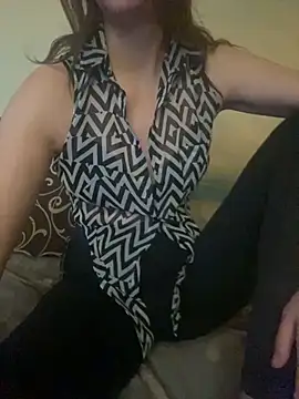 KittieCreme online show from 11.06.25