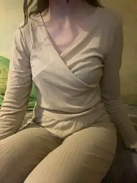 KittieCreme online show from 01.07.26