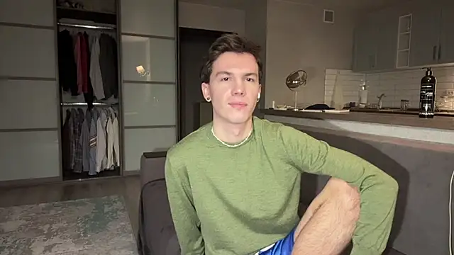 Jeremy1Scott online show from 11.10.25