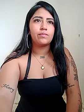 nikol 206 online show from 10.16.25