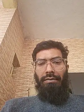 Snapshot of Memonsait1 chatting on 12.23.25 Memonsait1 online show from 12.23.25