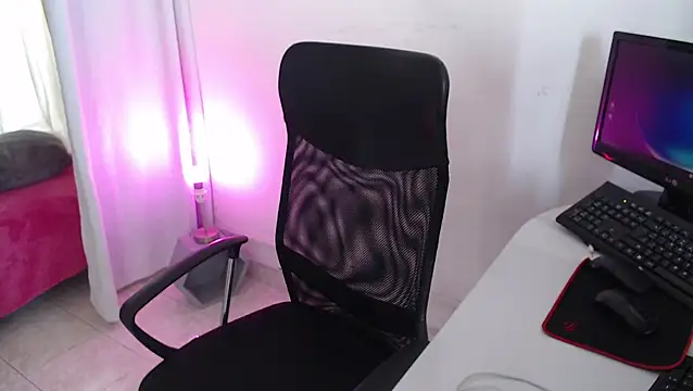 KingSuccubus online show from 10.13.25