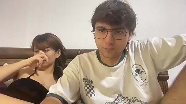 Snapshot of pablo434546 chatting on 01.17.26 pablo434546 online show from 01.17.26