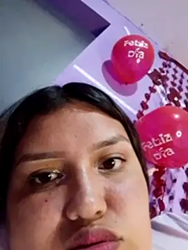 Snapshot of natt-bigass chatting on 02.14.26 natt-bigass online show from 02.14.26