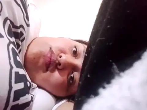 Snapshot of natt-bigass chatting on 02.17.26 natt-bigass online show from 02.17.26