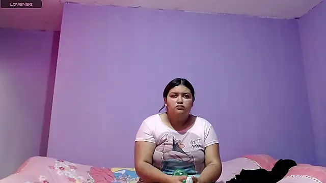 Snapshot of natt-bigass chatting on 02.24.26 natt-bigass online show from 02.24.26