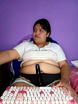 Snapshot of natt-bigass chatting on 04.27.26 natt-bigass online show from 04.27.26