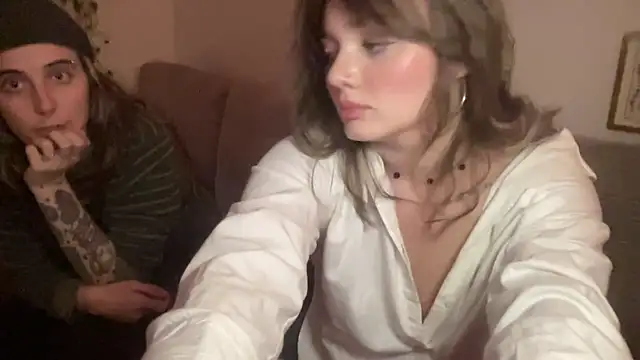 Snapshot of lill_daddysgirl chatting on 02.13.26 lill daddysgirl online show from 02.13.26