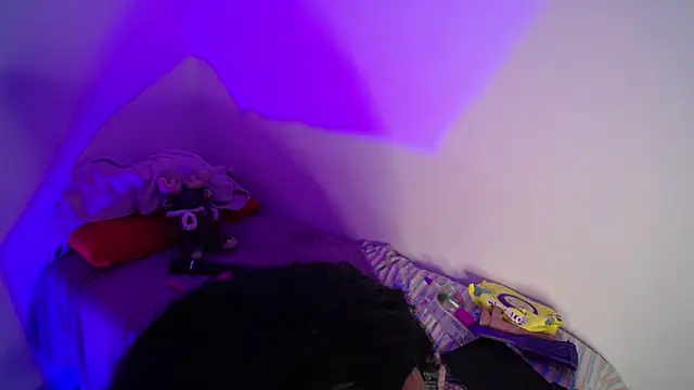 Miranda kim  online show from 11.10.25