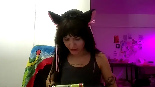 Snapshot of miapink33 chatting on 02.20.26 miapink33 online show from 02.20.26