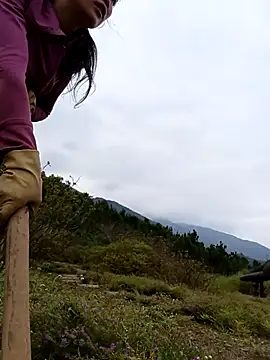 siusiu-00 online show from 11.16.25