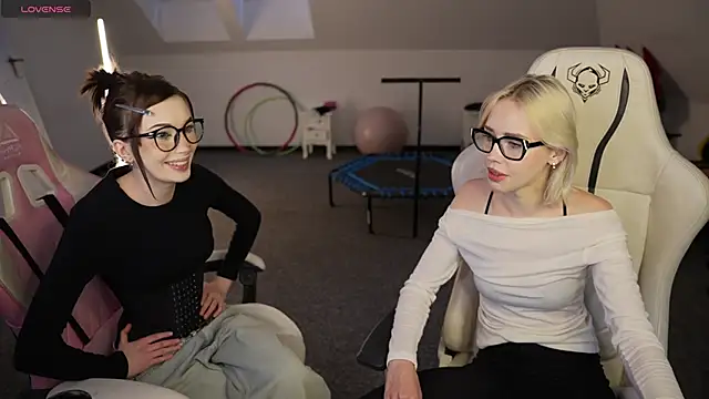 Jessica start online show from 11.27.25