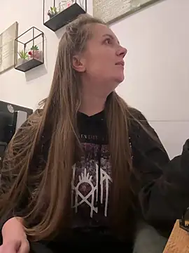 Amy  Leee  online show from 02.04.26