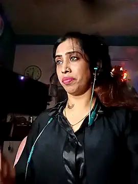 Darling Annie online show from 10.22.25