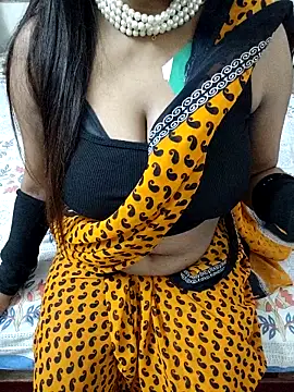 Snapshot of monalisharoy544554 chatting on 10.18.25 monalisharoy544554 online show from 10.18.25