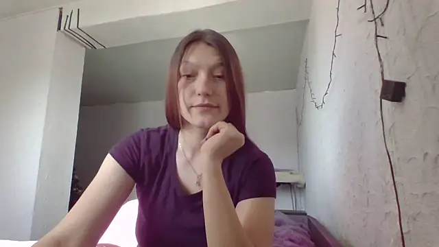 Snapshot of luna_tt chatting on 02.22.26 luna tt online show from 02.22.26