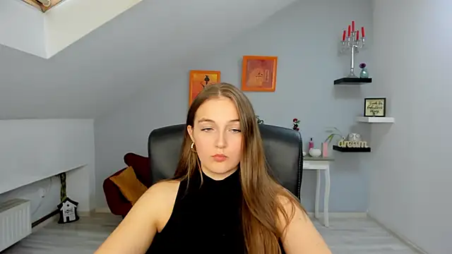 AnneWilsonn online show from 11.07.25