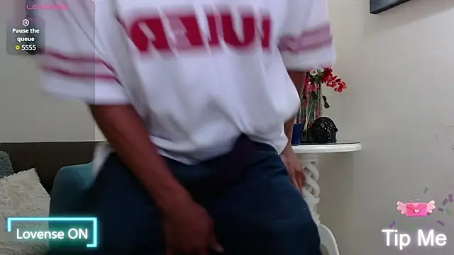 Mateocruz  online show from 10.30.25