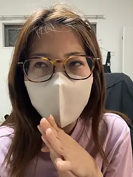 Snapshot of ichika_2_ chatting on 06.27.26 ichika 2 online show from 06.27.26