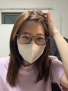 Snapshot of ichika_2_ chatting on 06.27.26 ichika 2 online show from 06.27.26