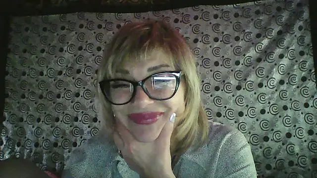 Lia Ray online show from 11.16.25