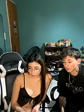 sofiasekrets online show from 11.11.25