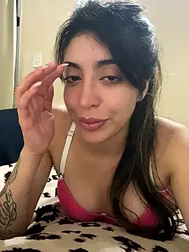 sofiasekrets online show from 11.21.25