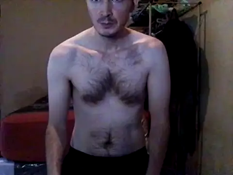 Snapshot of RonnieMetal chatting on 10.16.25 RonnieMetal online show from 10.16.25