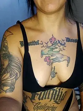 Snapshot of impia-69 chatting on 02.08.26 impia-69 online show from 02.08.26