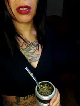 Snapshot of impia-69 chatting on 04.05.26 impia-69 online show from 04.05.26