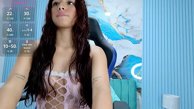 Snapshot of dafne17_ chatting on 10.16.25 dafne17  online show from 10.16.25