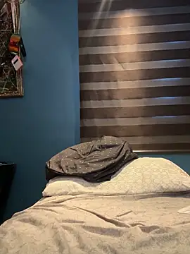 AlexRZ93 online show from 10.14.25