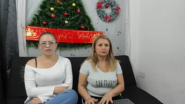 lesb milf online show from 12.16.24