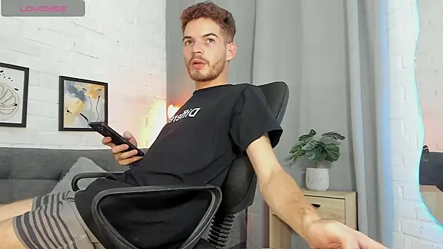 MATEO HUNTER online show from 11.10.25