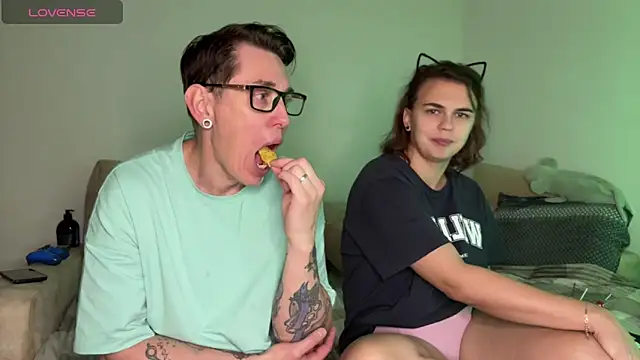 Snapshot of live_sexy chatting on 11.26.25 live sexy online show from 11.26.25