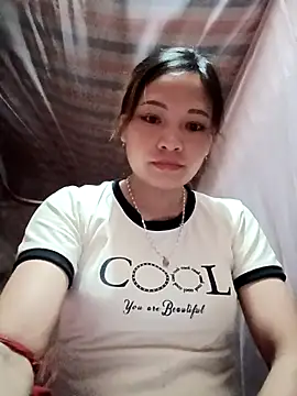 Snapshot of huhu-sexxy chatting on 10.19.25 huhu-sexxy online show from 10.19.25