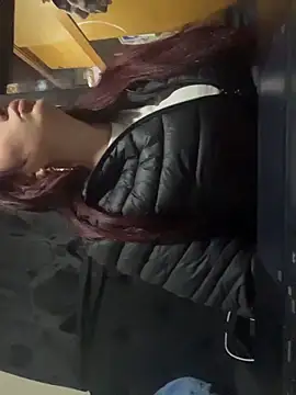 Zoe fire online show from 12.21.25