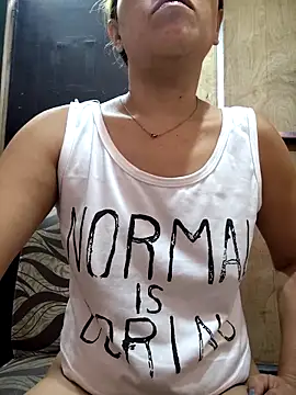 Snapshot of CockBiter83 chatting on 10.14.25 CockBiter83 online show from 10.14.25