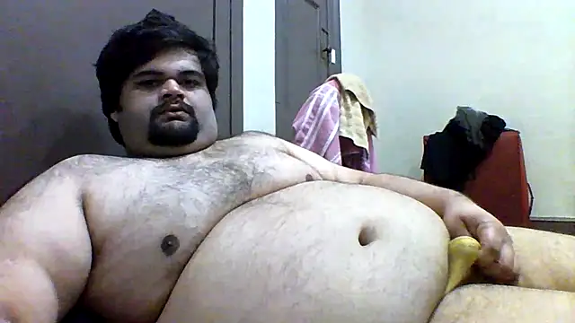 Snapshot of ShavenScope24 chatting on 11.27.25 ShavenScope24 online show from 11.27.25