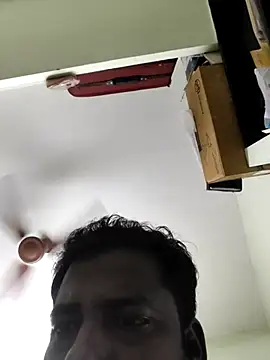 Snapshot of Vickyins480000 chatting on 05.17.26 Vickyins480000 online show from 05.17.26