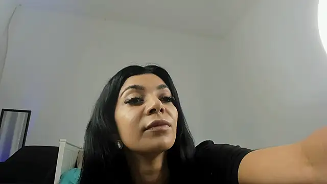 ReneeVoss online show from 04.06.26