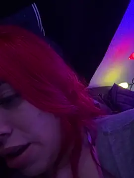 Snapshot of Sabidoteam chatting on 12.23.25 Sabidoteam online show from 12.23.25